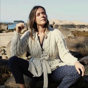 NWT Never Worn Doen Brighton Sweater S